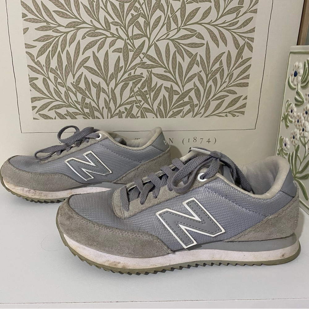 New Balance Women's Light Gray Suede & Mesh Sneakers